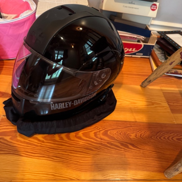 Harley-Davidson Full-Face Motorcycle Helmet (Matte Black, Size M) - Picture 2 of 4